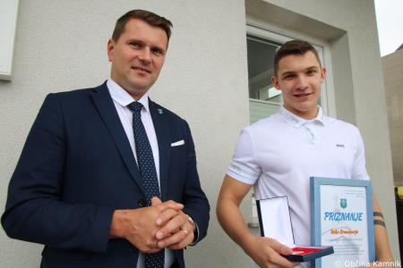 Župan je podelil priznanja najboljšim učenkam, učencem, dijakinjam in dijakom  (88)